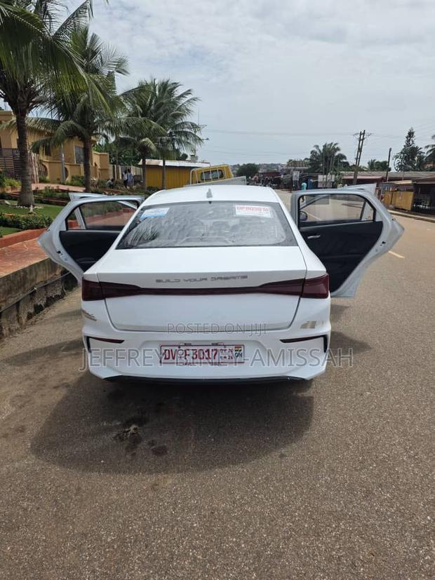 BYD E2 2020 White