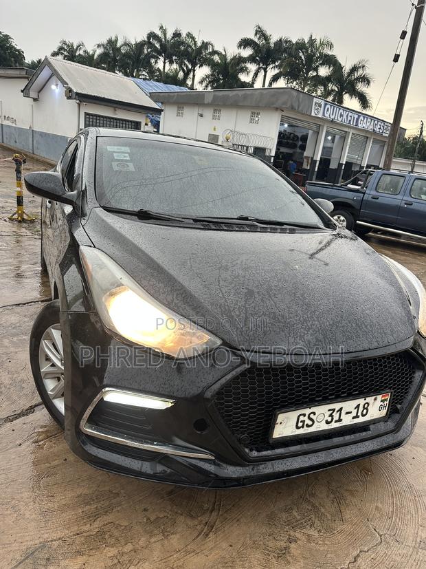 Hyundai Elantra SE 4dr Sedan (1.8L 4cyl 6M) 2015 Black