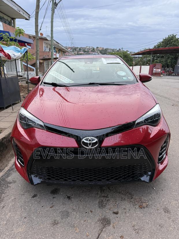 Toyota Corolla XSE 4dr Sedan (1.8L 4cyl CVT) 2017 Red