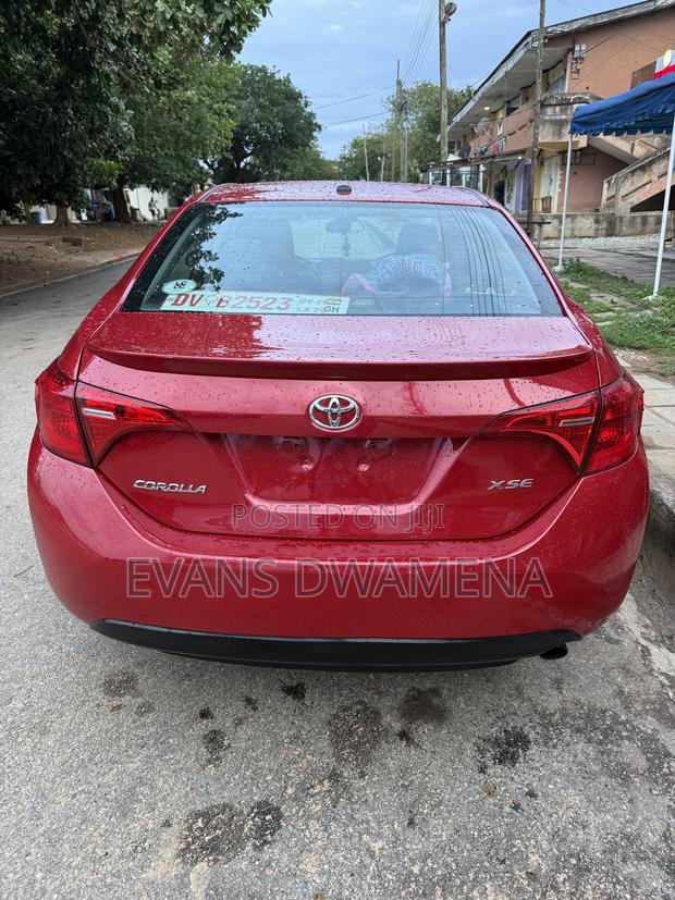 Toyota Corolla XSE 4dr Sedan (1.8L 4cyl CVT) 2017 Red
