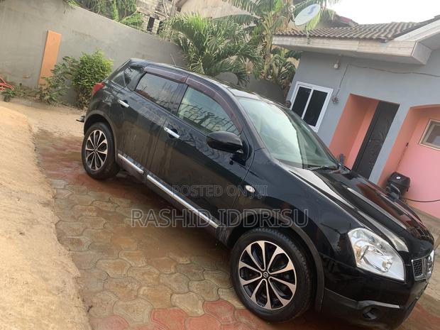 Nissan Dualis 2013 Black