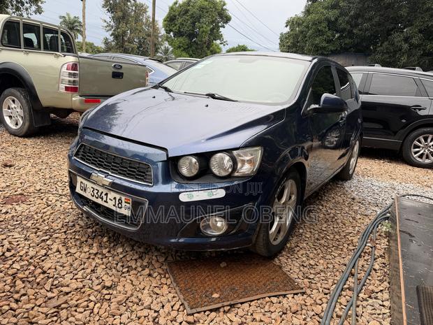 Chevrolet Sonic 2014 Blue