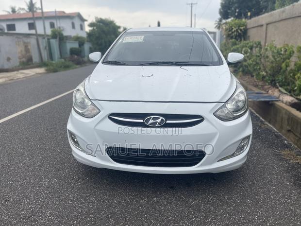 Hyundai Accent SE Sedan 2016 White