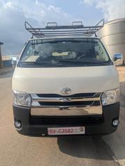 Toyota HiAce 2010 White for sale