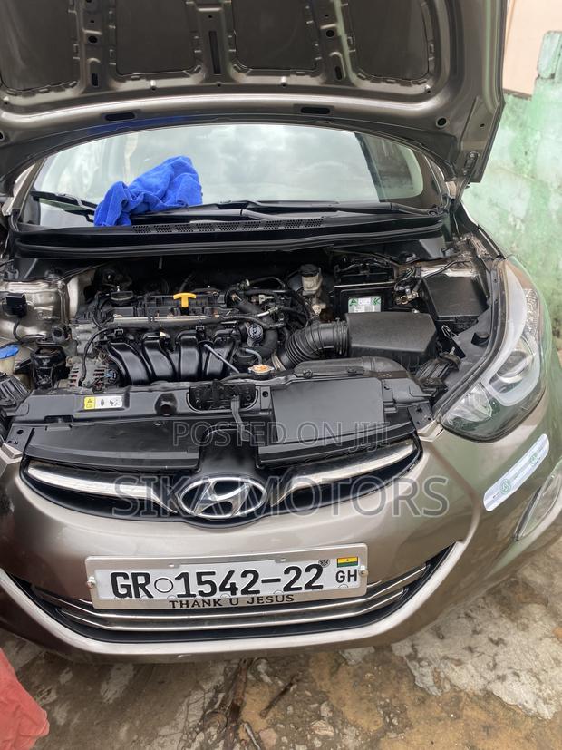 Hyundai Elantra 2013