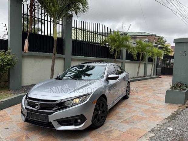Honda Civic 2017 Silver