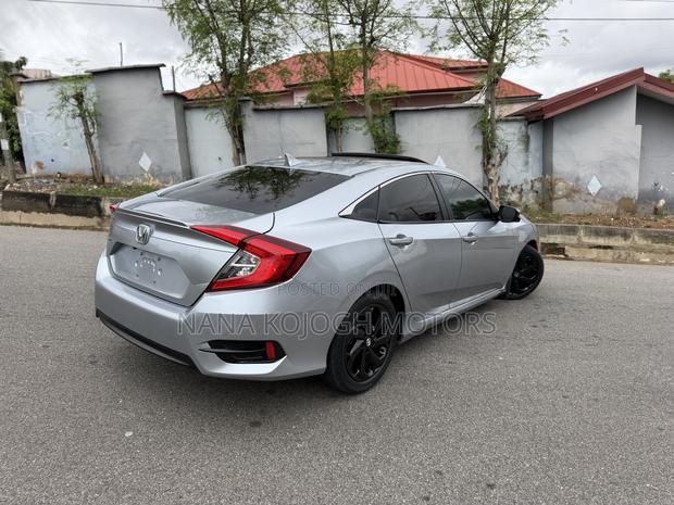 Honda Civic 2017 Silver