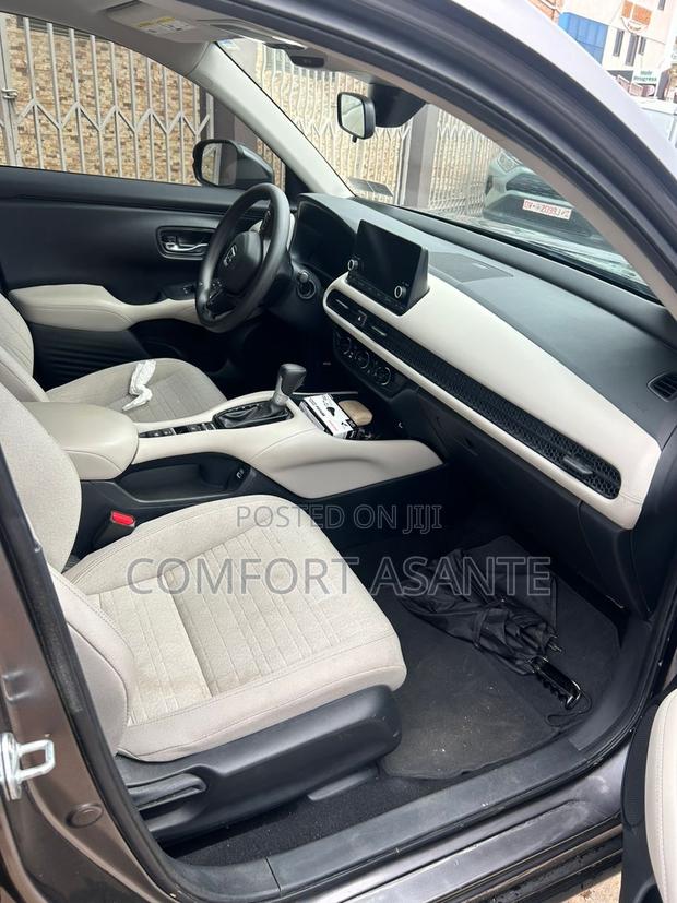 Honda HR-V 2023 Silver
