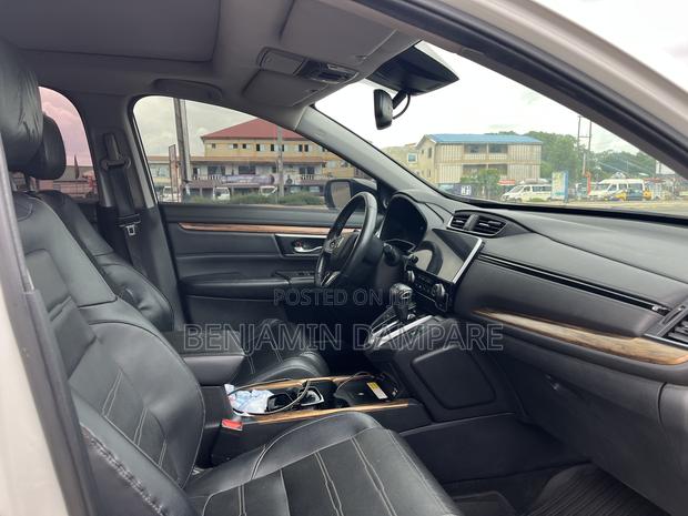 Honda CR-V Touring AWD 2020 White