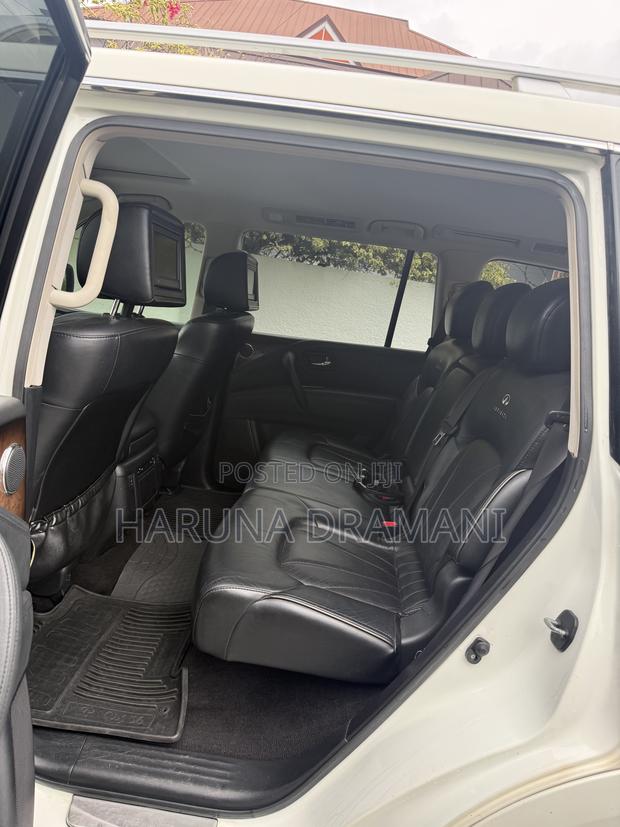 Infiniti QX56 2012 White
