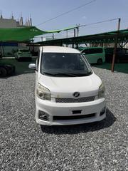 Toyota Voxy 2012 White for sale