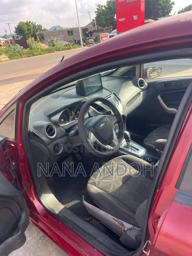 Ford Fiesta 2013 Red