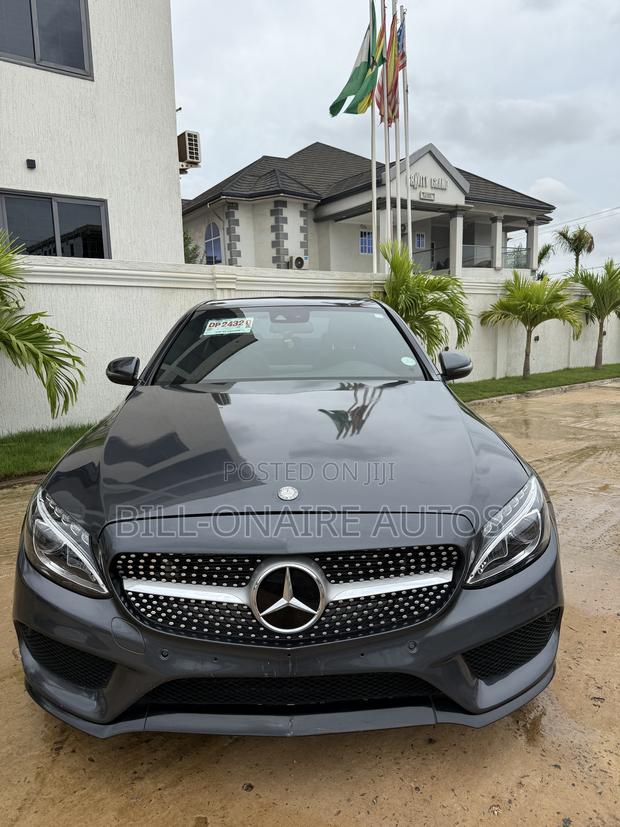 Mercedes-Benz C300 Sport 4Matic Sedan AWD (2.0L 4cyll 7A) 2016 Gray