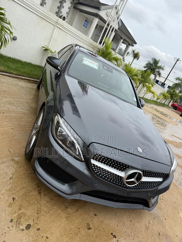 Mercedes-Benz C300 Sport 4Matic Sedan AWD (2.0L 4cyll 7A) 2016 Gray