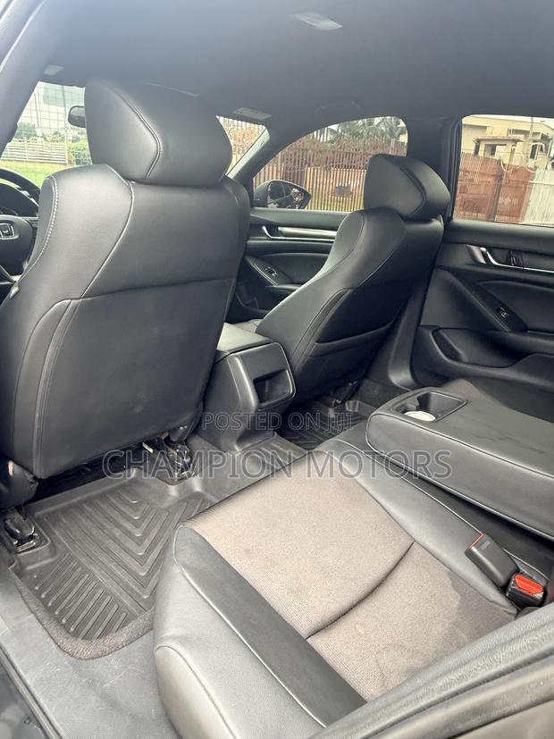 Honda Accord 2019 Black