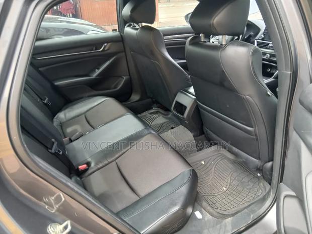 Honda Accord 2018 Gray