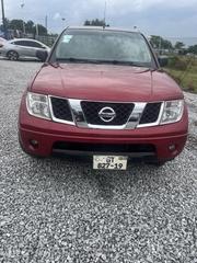 Nissan Navara 2014 Red for sale