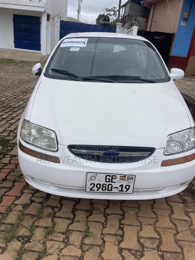 Chevrolet Aveo 2011 White