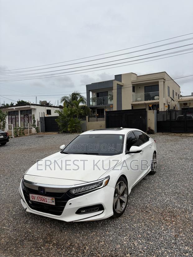 Honda Accord 2017 White