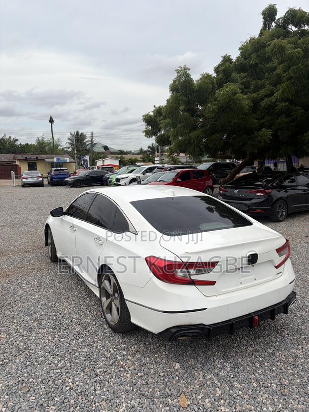 Honda Accord 2017 White
