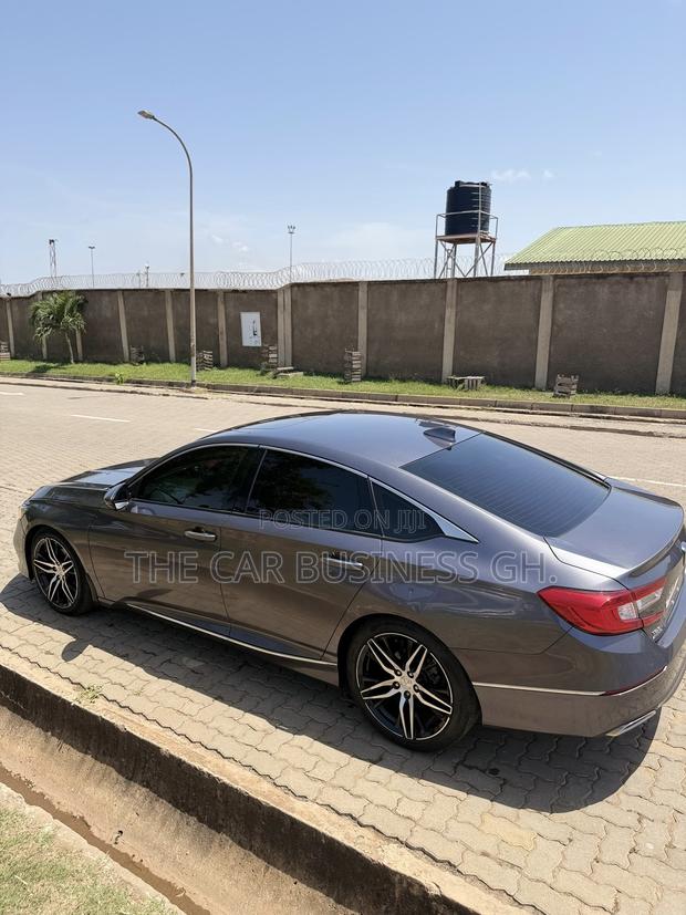 Honda Accord Touring 2.0T 2021 Gray
