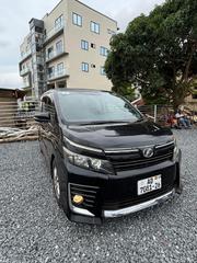 Toyota Voxy SV Premium 2014 Black for sale