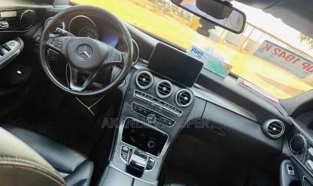 Mercedes-Benz C300 2015 Black