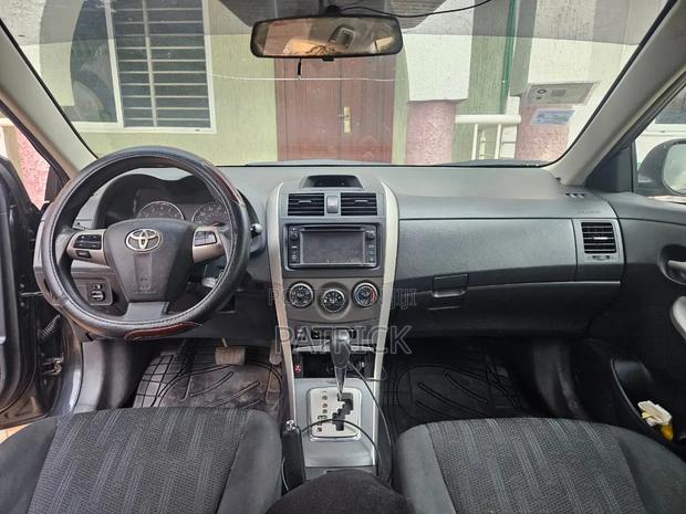 Toyota Corolla S 4dr Sedan (1.8L 4cyl 4A) 2013 Black