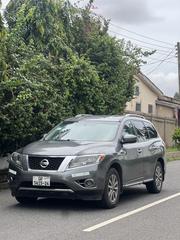 Nissan Pathfinder SV 4dr SUV 4WD (3.5L 6cyl CVT) 2014 Gray for sale