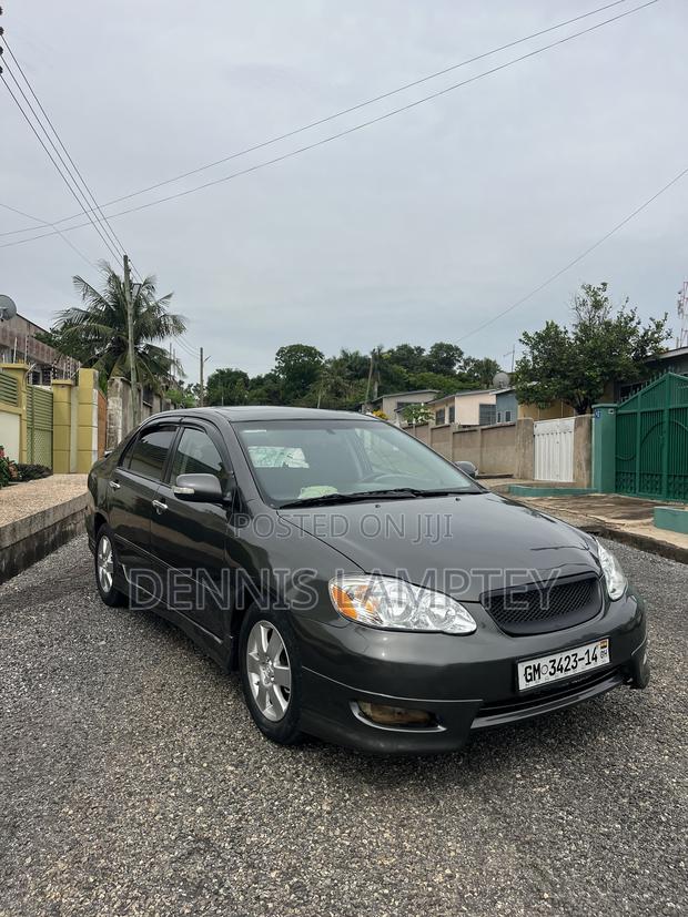 Toyota Corolla 2008 Gray