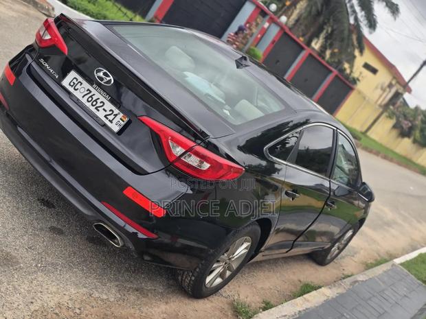 Hyundai Sonata Limited 2.0T 4dr Sedan (2.0L 4cyl Turbo 6A) 2015 Black