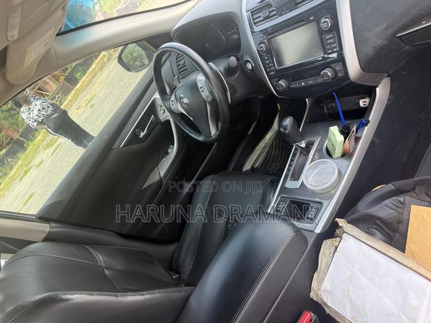 Nissan Altima 3.5 SL 2016