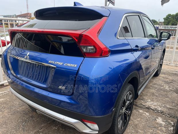 Mitsubishi Eclipse 2018 Blue