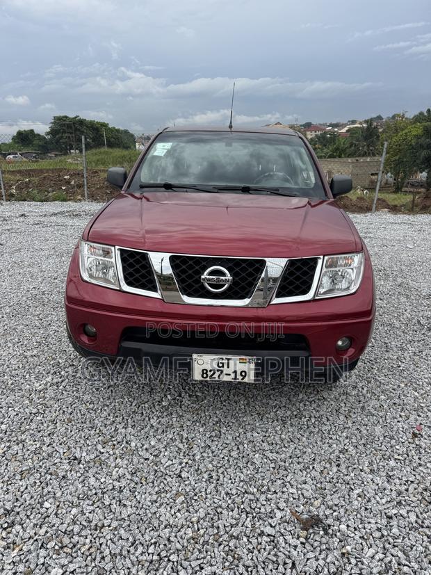 Nissan Navara 2.5 dCi 2008 Red