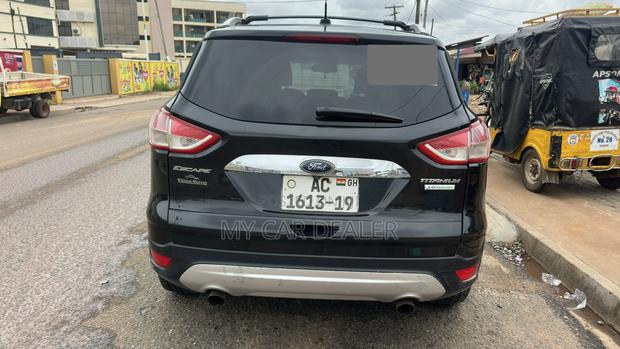 Ford Escape Titanium 4dr SUV (1.6L 4cyl Turbo 6A) 2015 Black