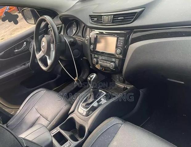 Nissan Rogue SV AWD 2018 Gray