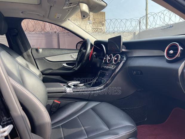 Mercedes-Benz C300 Base 4Matic Sedan AWD (2.0L 4cyl 7A) 2016 Black