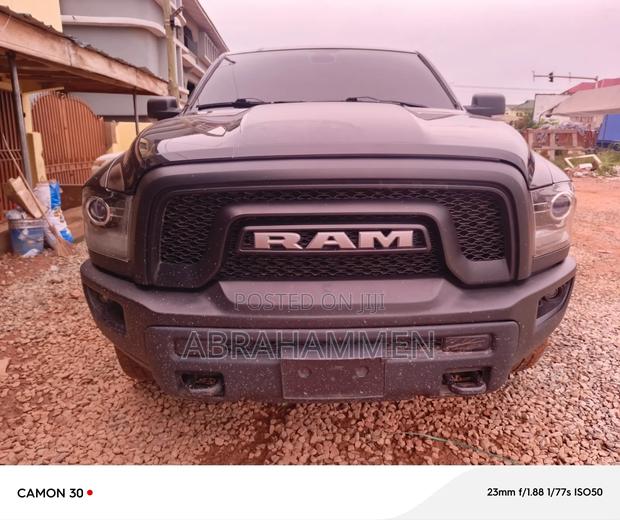 Dodge RAM 1500 5.7 Petrol AWD 2022 Black