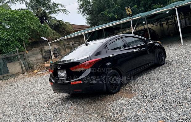 Hyundai Elantra 2013 Black