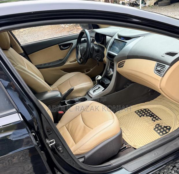 Hyundai Elantra 2013 Black