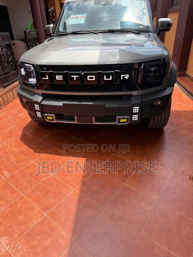 Jetour T2 2025 Beige