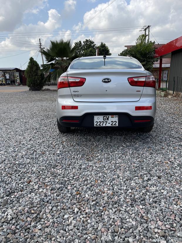 Kia Rio EX 4dr Sedan (1.6L 4cyl 6A) 2013 Silver