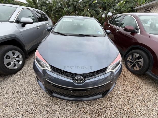 Toyota Corolla S 4dr Sedan (1.8L 4cyl CVT) 2015 Gray