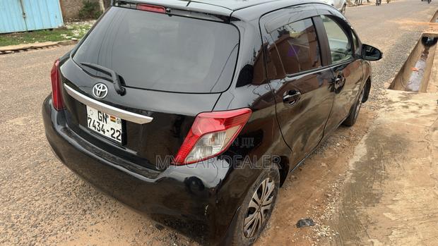 Toyota Vitz 1.5 FWD 3dr 2013 Black