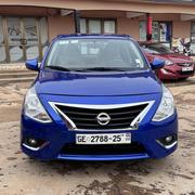 Nissan Versa 1.6 S 2017 Blue for sale