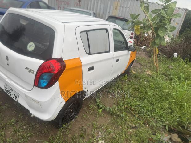 Suzuki Alto 1.0 2012 White