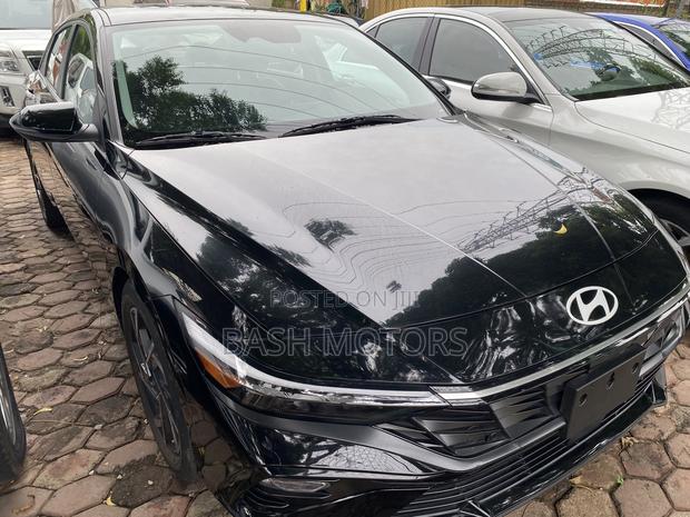 Hyundai Elantra 2025 Black
