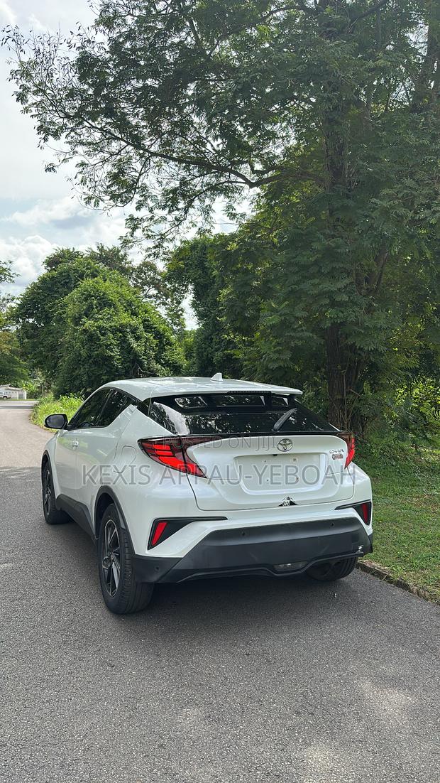 Toyota C-HR 2021 White