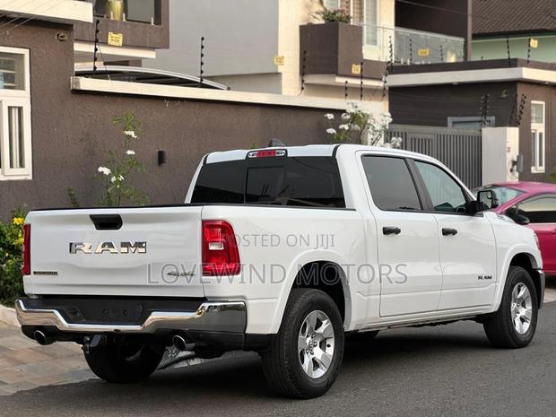 Dodge RAM 2023 White