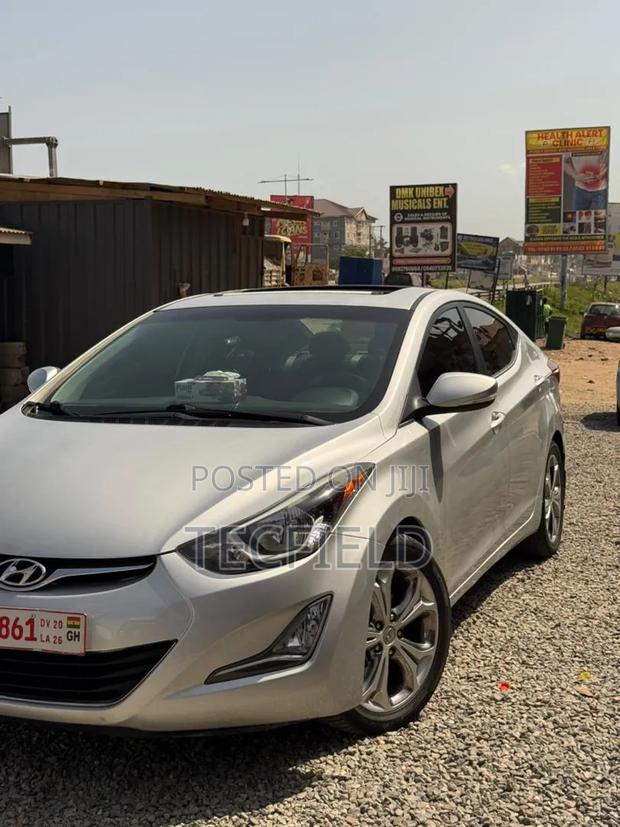 Hyundai Elantra Value Edition Sedan FWD (1.8L 4cyl 6A) 2016 Silver